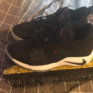 pg2 Basketball Shoes